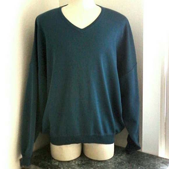 St. Croix shop - Picture 1 of 3